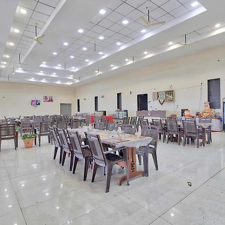 Oyo 61311 Maharaja Agrasen Resort And Lodging Buldhana Esterno foto