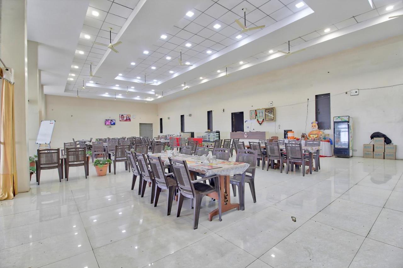 Oyo 61311 Maharaja Agrasen Resort And Lodging Buldhana Esterno foto