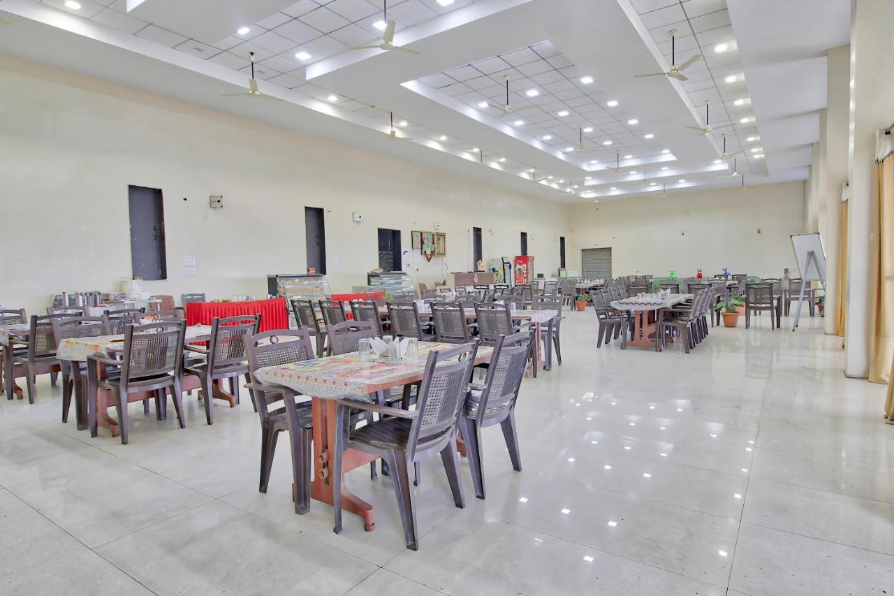 Oyo 61311 Maharaja Agrasen Resort And Lodging Buldhana Esterno foto