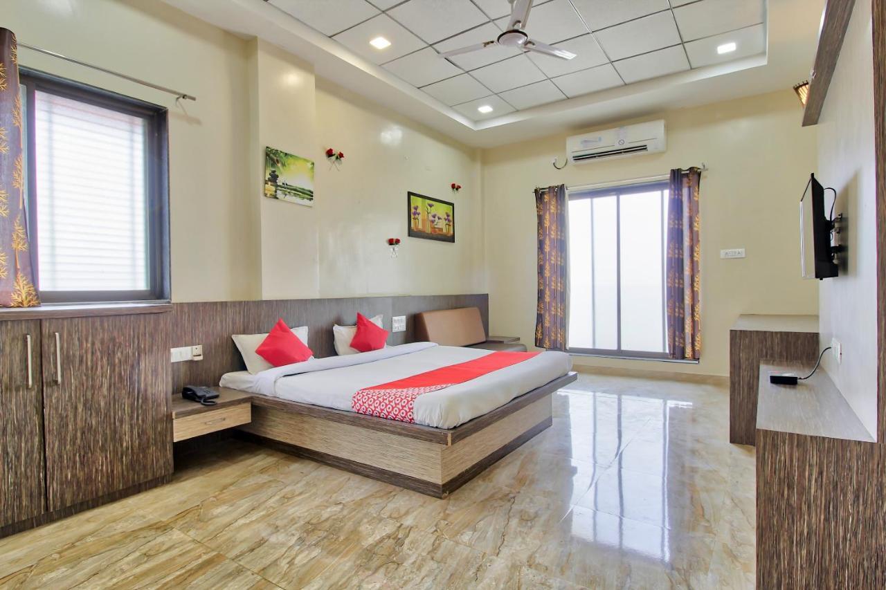 Oyo 61311 Maharaja Agrasen Resort And Lodging Buldhana Esterno foto